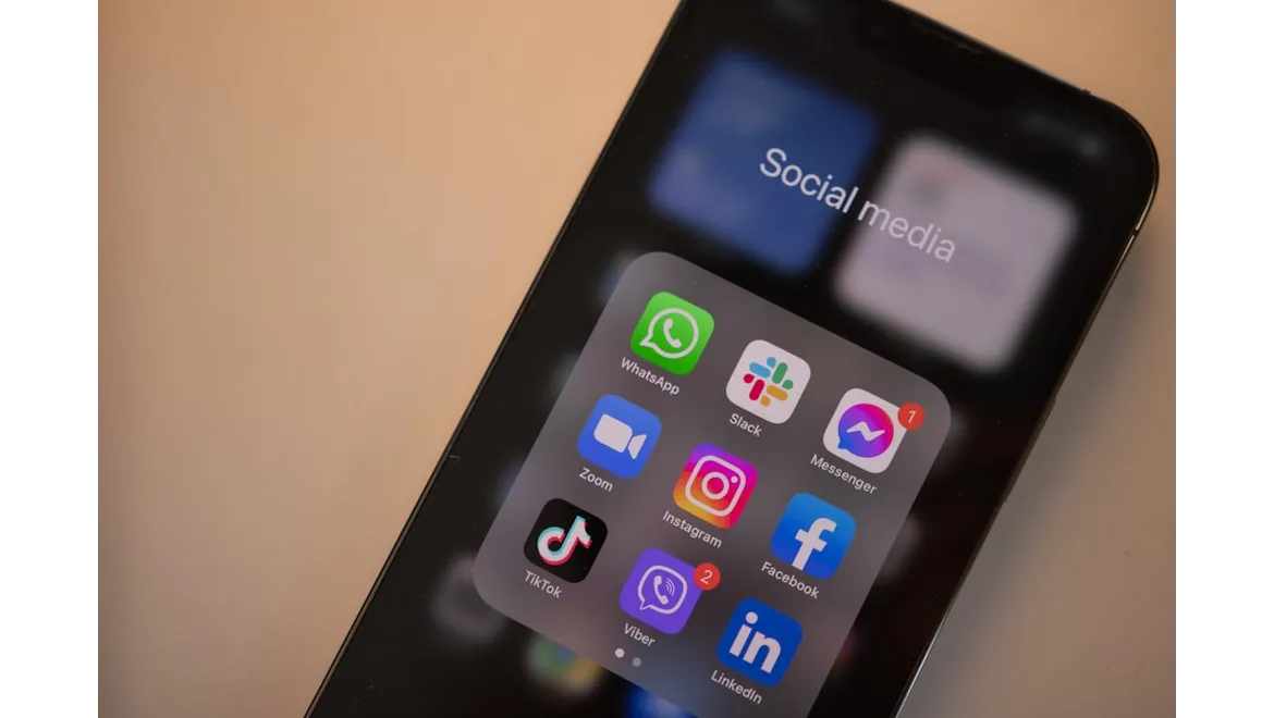 CImages1995d2e5-4836-443e-97f0-9c7cd8691715